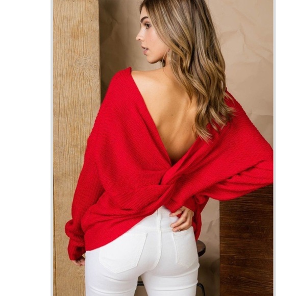 Pippidip Sweaters - Twist Back Sweater